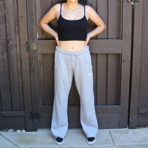 Victoria’s Secret Pink boyfriend sweatpants